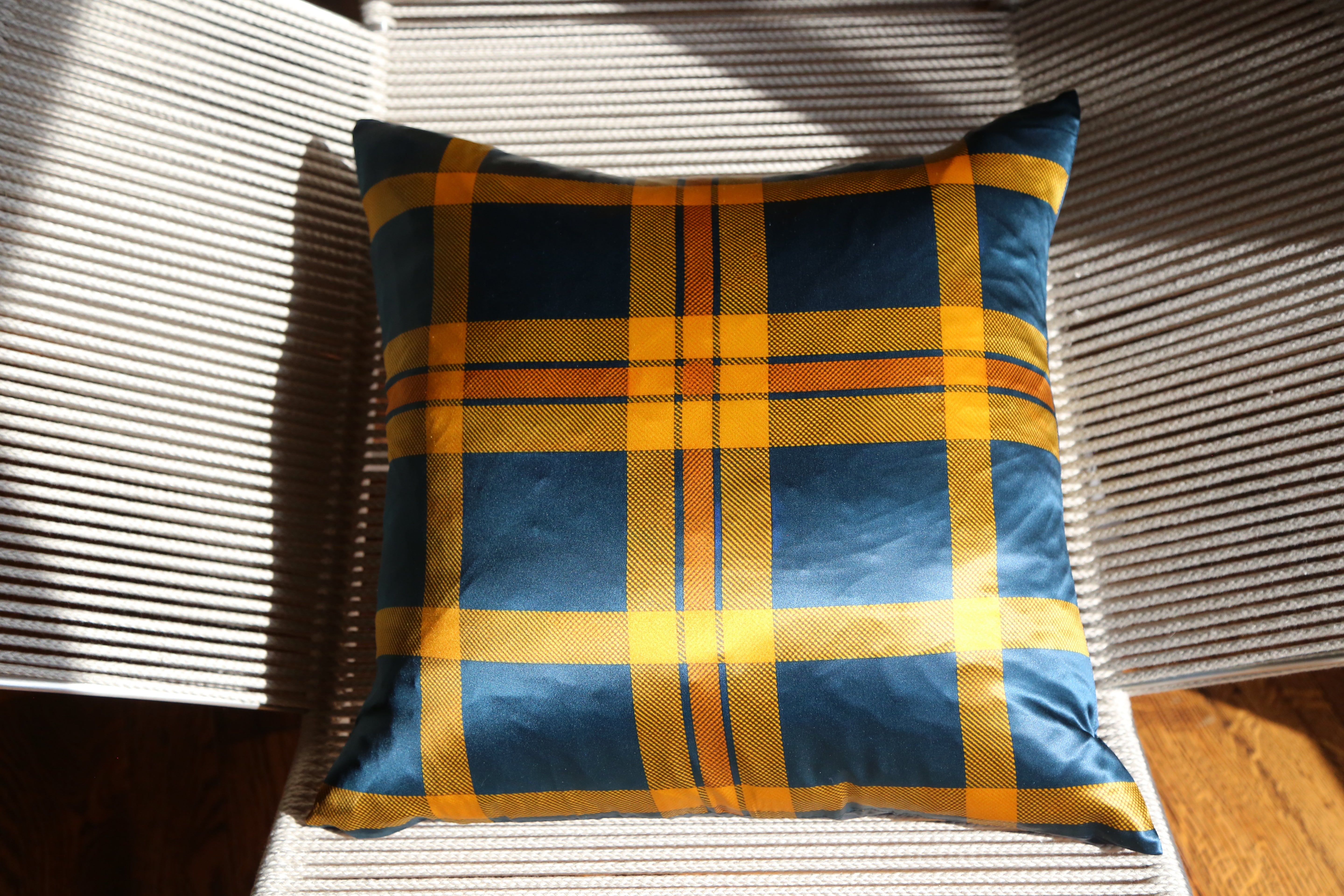 One small step - 22‑Momme Mulberry Silk Pillow 20×20 (Insert Included)